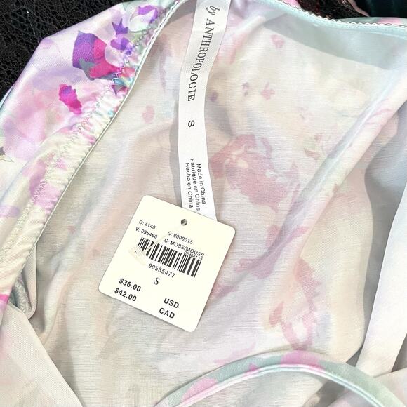 By Anthropologie Strapless Ruffled Bandeau Top Womens Small Satin Blue Pink - Picture 7 of 8